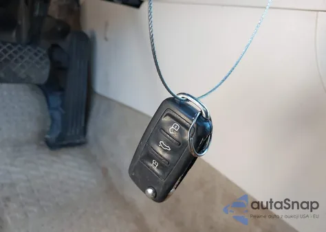 2015 Volkswagen Passat 1.8T Limited Edition from USA, damaged, VIN 1VWAS7A35FC100177